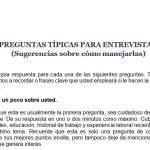 Una persona saluda con confianza al entrevistador, demostrando seguridad y preparación para la entrevista laboral.