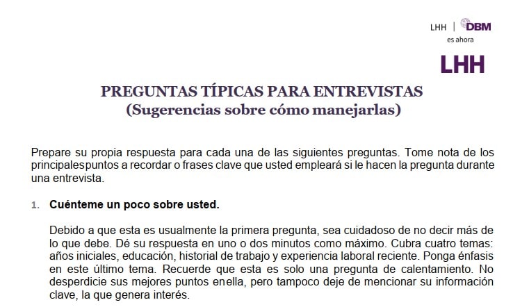 Una persona saluda con confianza al entrevistador, demostrando seguridad y preparación para la entrevista laboral.