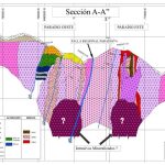 Mapa geológico del sistema pórfido-skarn Paraíso en el Batolito de Andahuaylas-Yauri, Apurímac, Perú, mostrando la ubicación de los intrusivos y las zonas de mineralización de cobre y molibdeno.