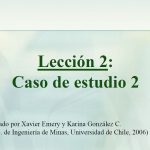 Sección EW 4500 del depósito Radomiro Tomic mostrando la distribución de unidades geológicas y la estimación de ley de cobre mediante simulación plurigaussiana.