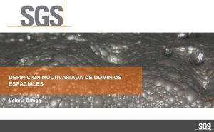 Diagrama de flujo mostrando las cinco etapas de la definición multivariada de dominios espaciales en un contexto geometalúrgico, desde la definición inicial hasta la generación de modelos espaciales.
