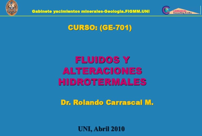 Sección delgada de roca mostrando minerales alterados por fluidos hidrotermales.